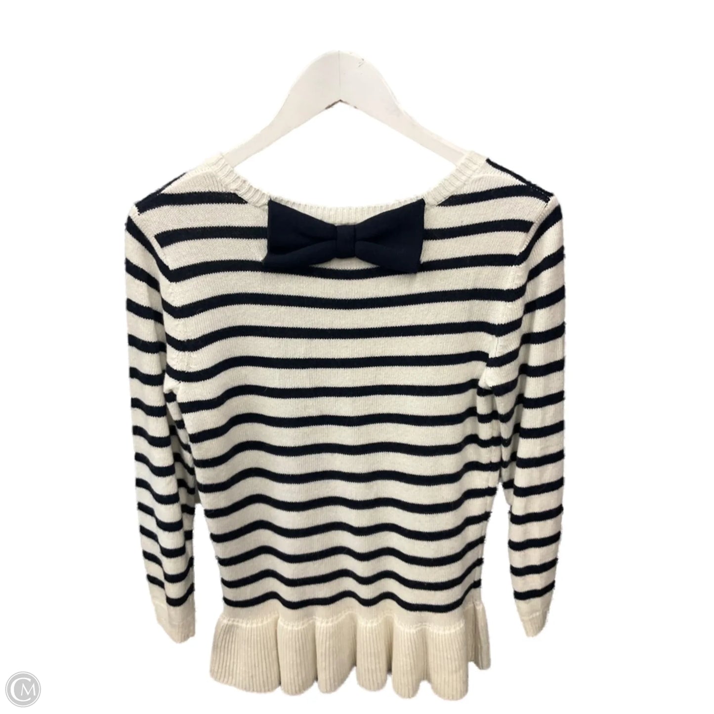 Sweater By Outback Red In White, Size: M