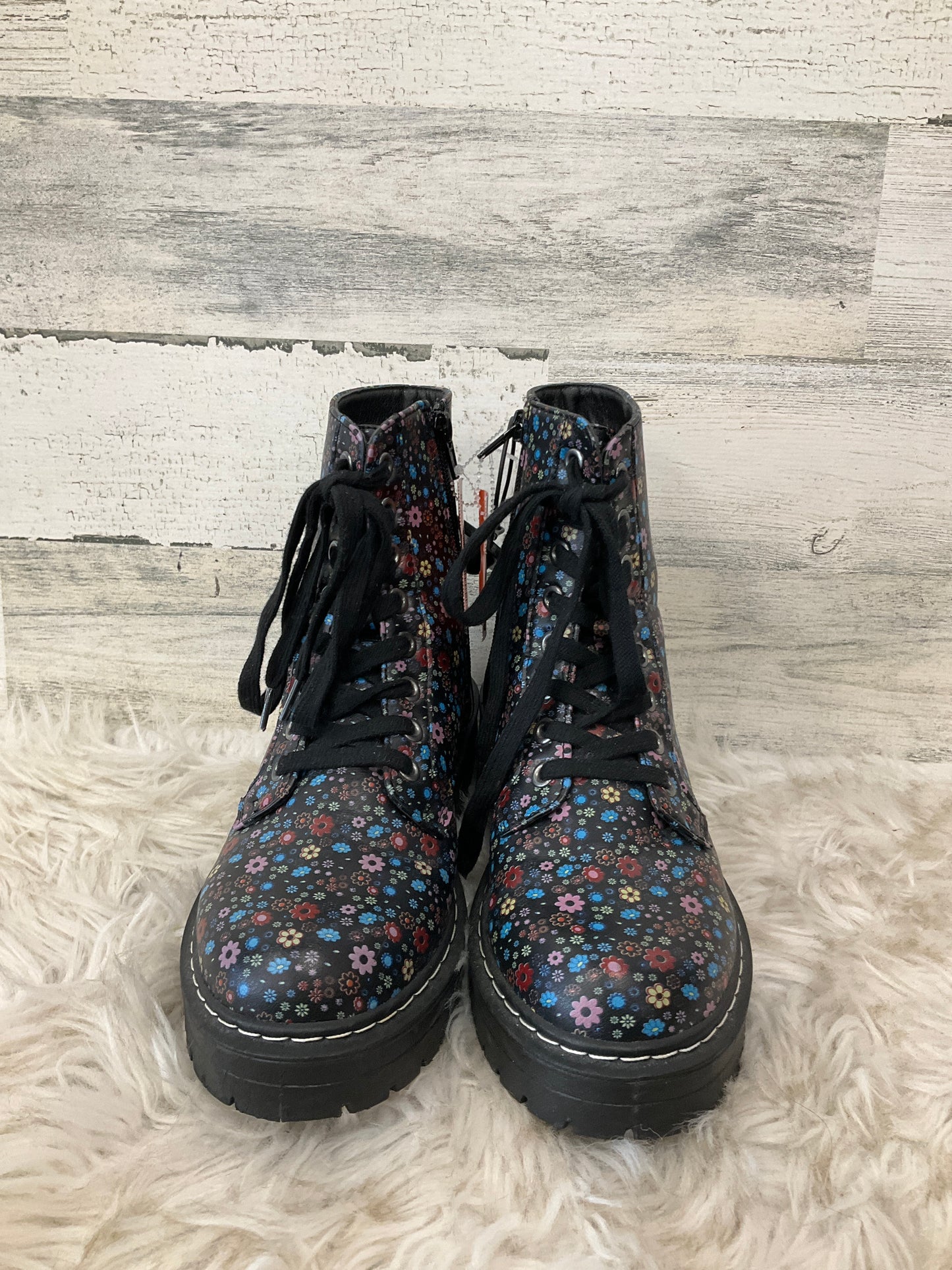 Boots Ankle Heels By Sugar In Multi-colored, Size: 6.5