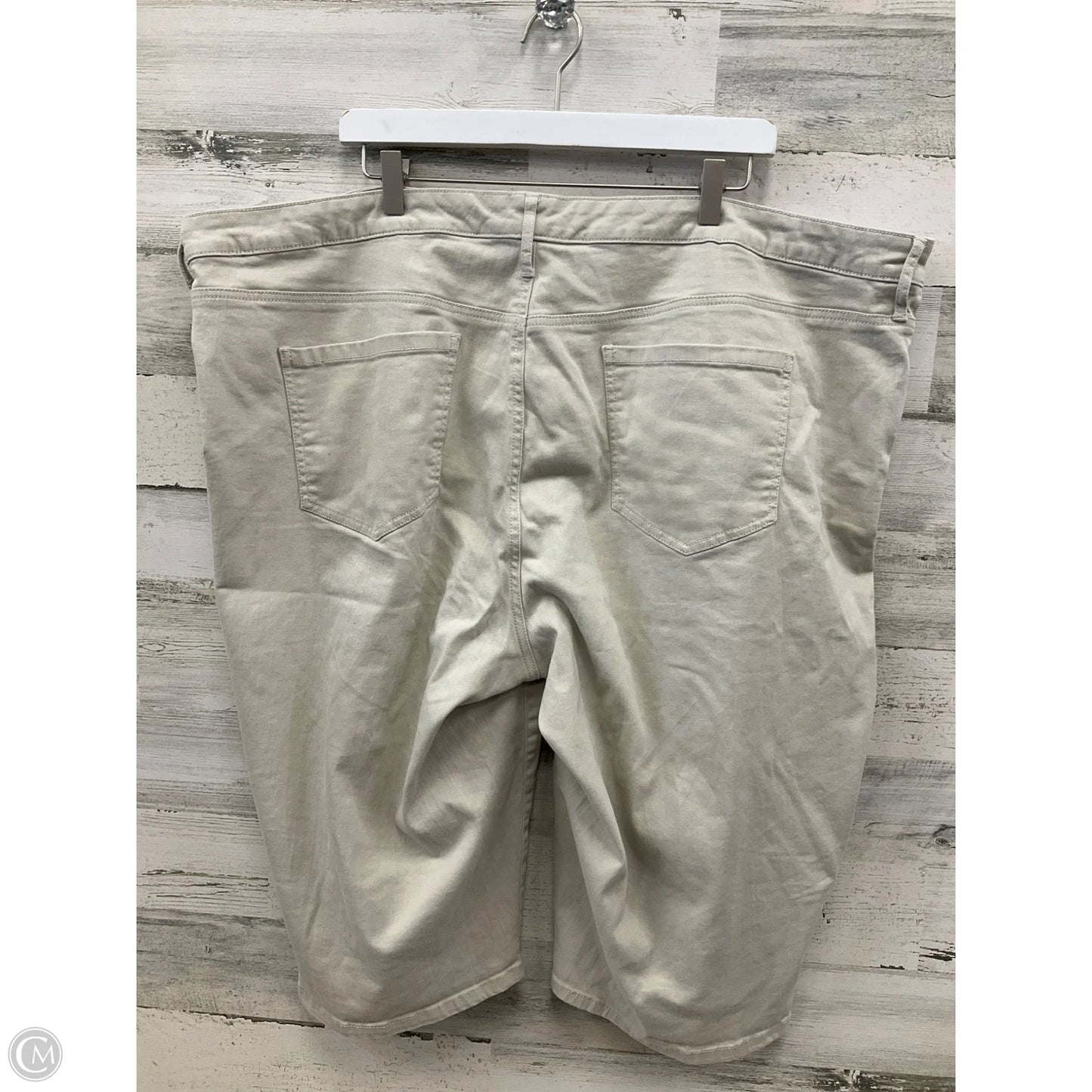 Capris By Gloria Vanderbilt In Tan, Size: 24