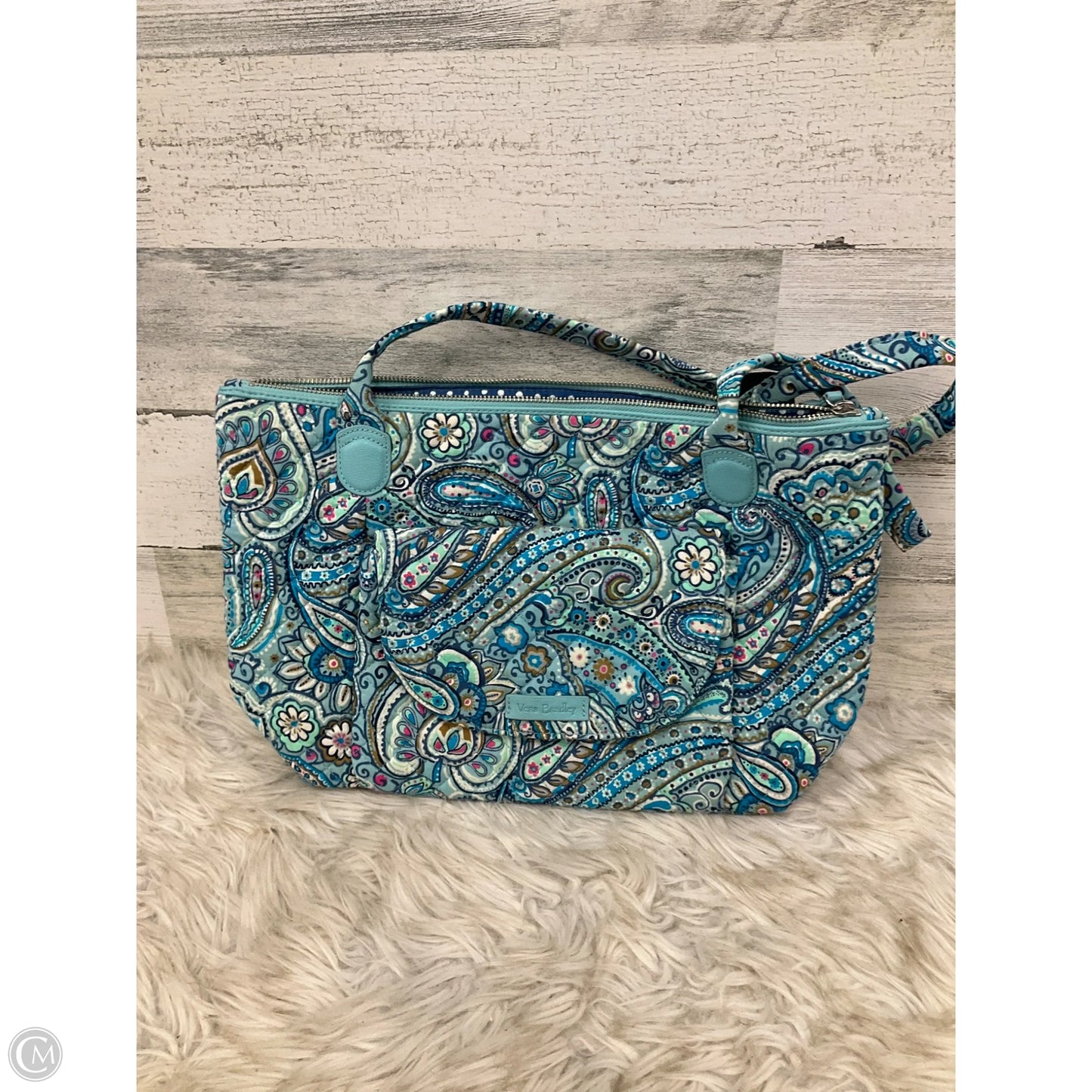 Handbag By Vera Bradley, Size: Medium