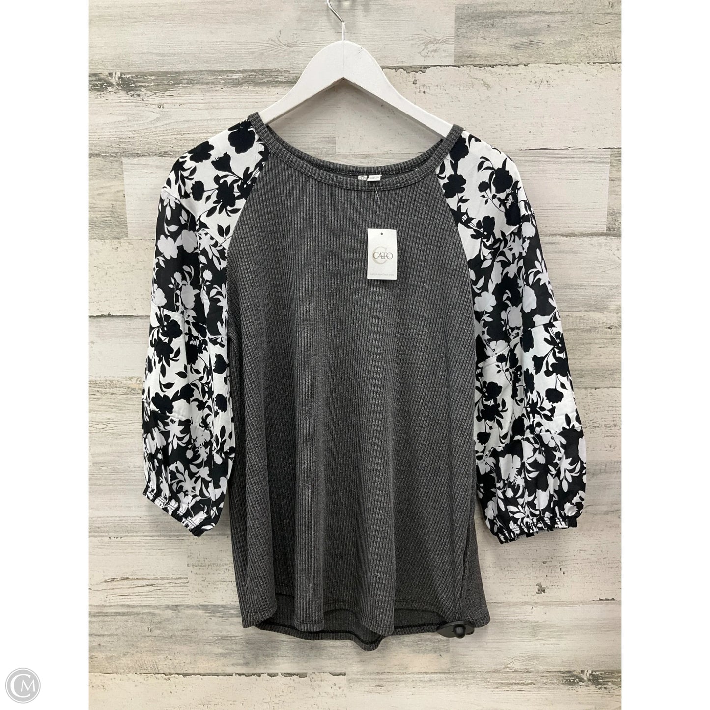 Top 3/4 Sleeve By Cato In Black & White, Size: M