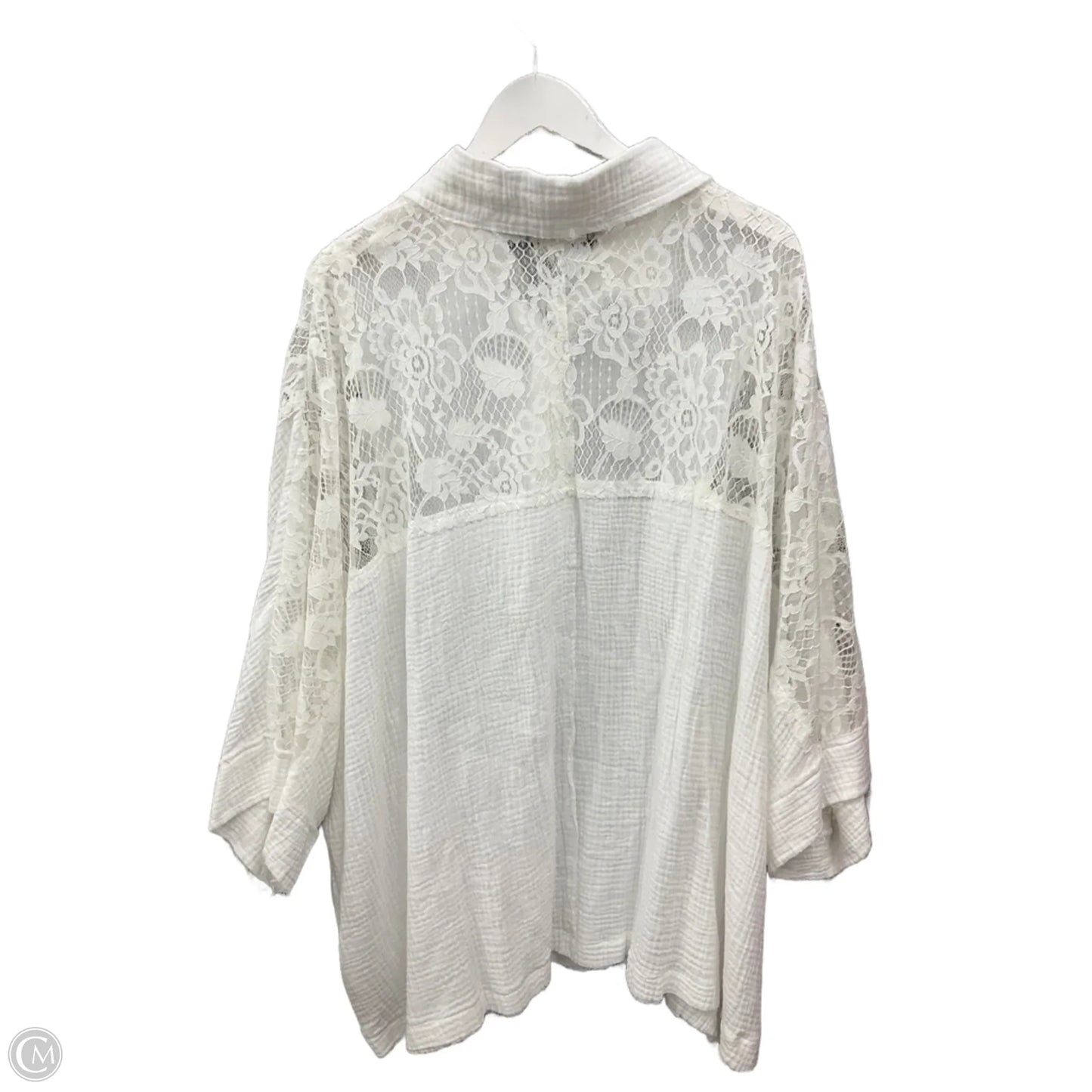Top Short Sleeve By Andree By Unit In White, Size: 3x
