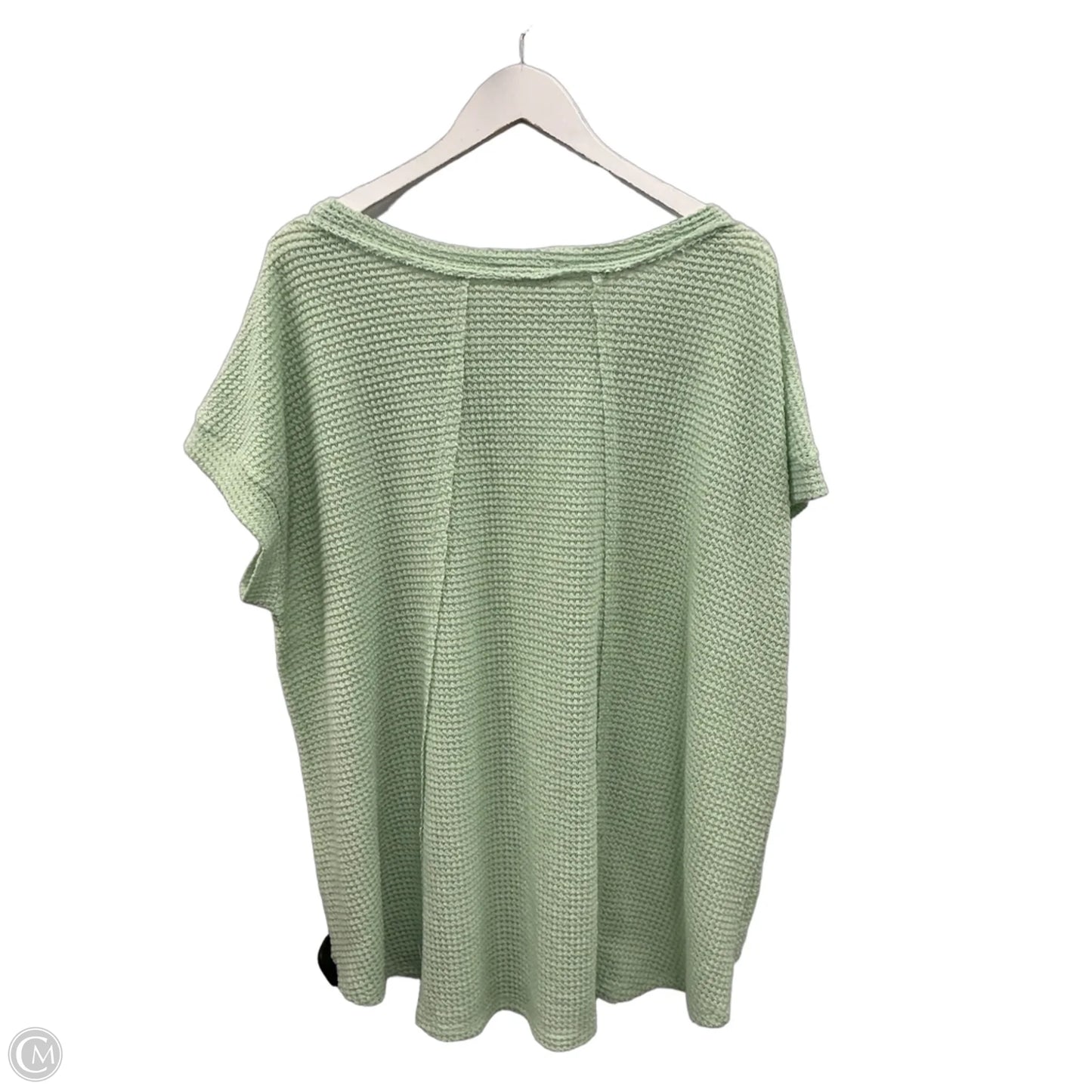 Top Short Sleeve By Andree By Unit In Green, Size: 1x
