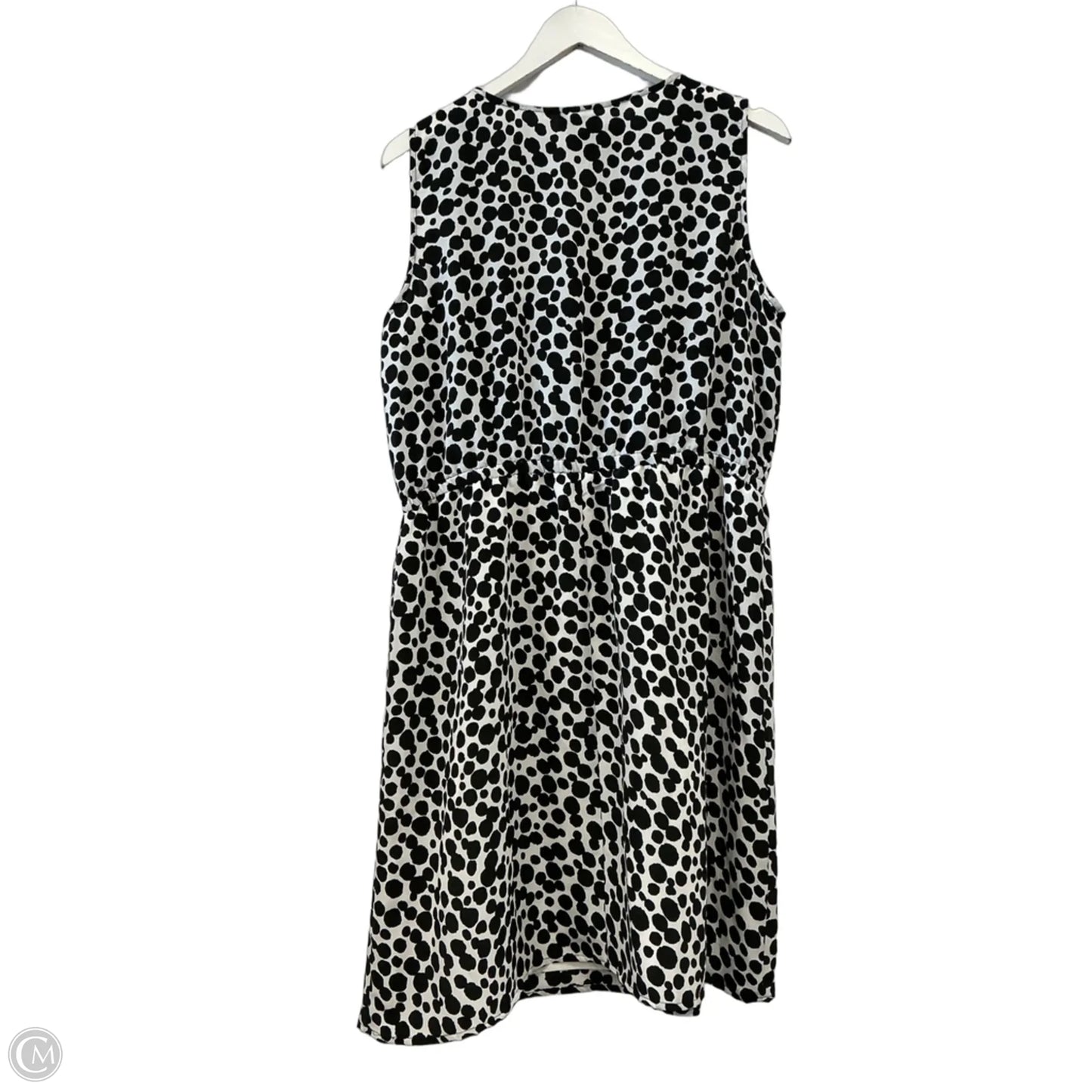 Dress Casual Short By Clothes Mentor In Black & White, Size: Xl