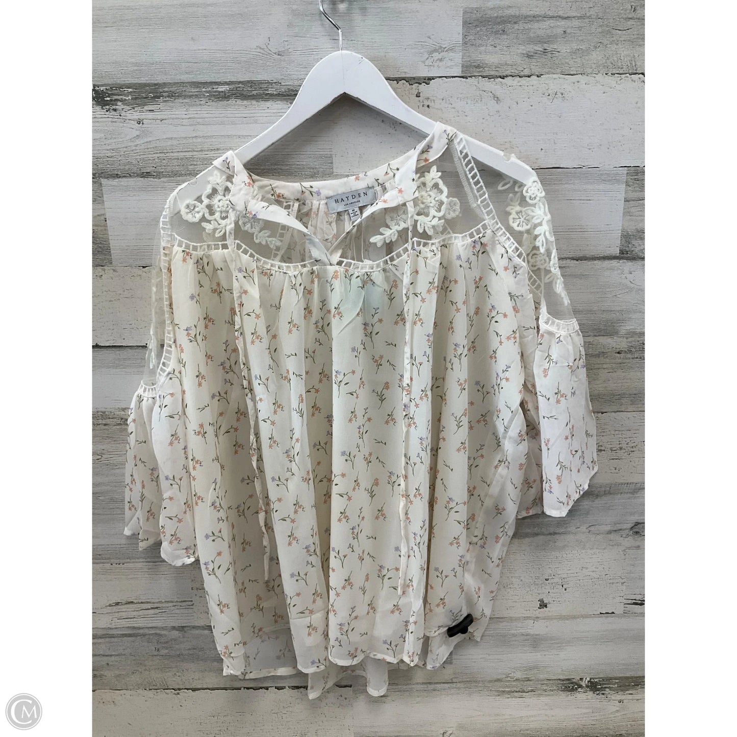 Top Short Sleeve By Hayden La In Cream, Size: M