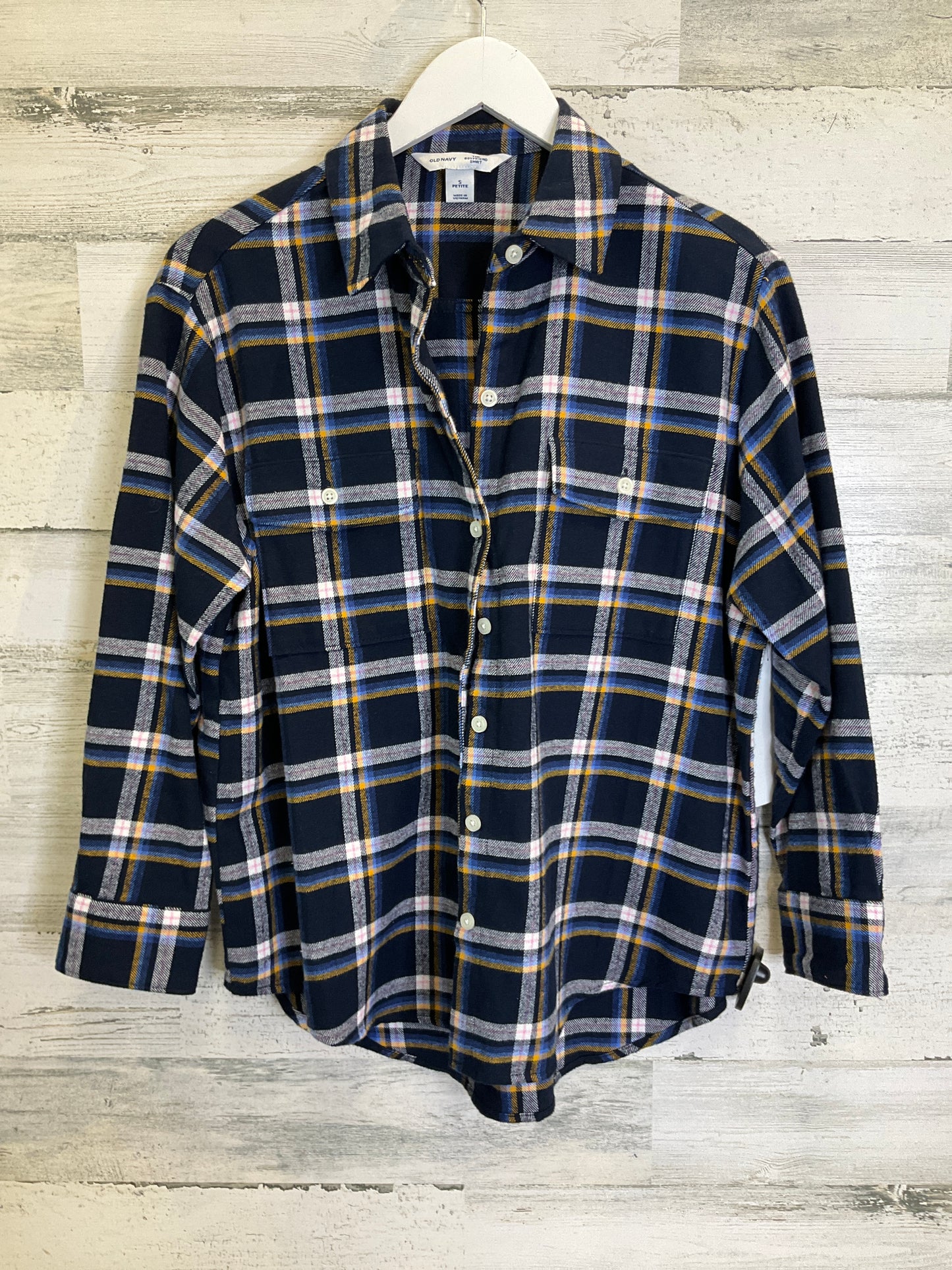 Top Long Sleeve By Old Navy In Plaid, Size: Petite Small