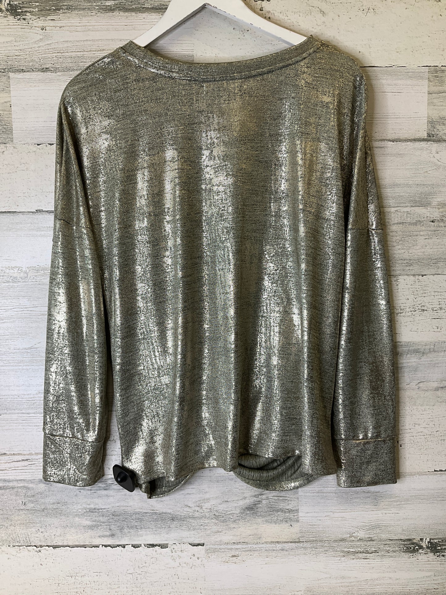 Top Long Sleeve By Clothes Mentor In Gold, Size: M
