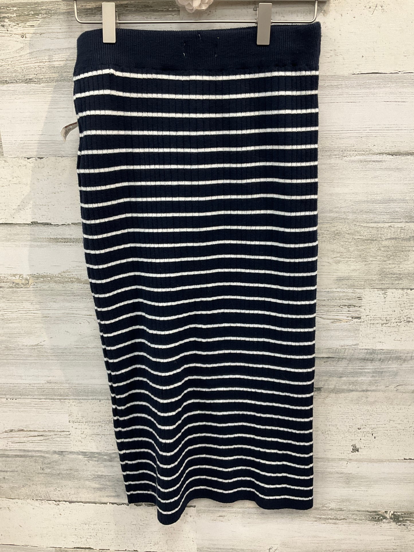 Dress Set 2pc By Clothes Mentor In Blue & White, Size: S