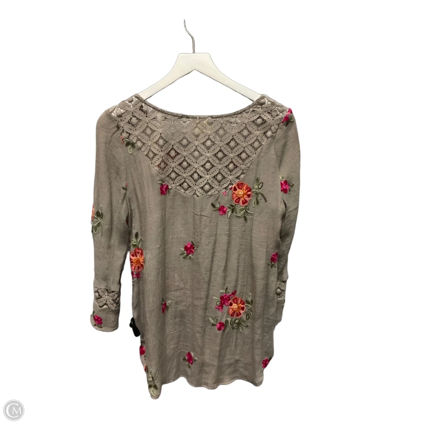 Top 3/4 Sleeve By Figuero & Flower In Taupe, Size: S