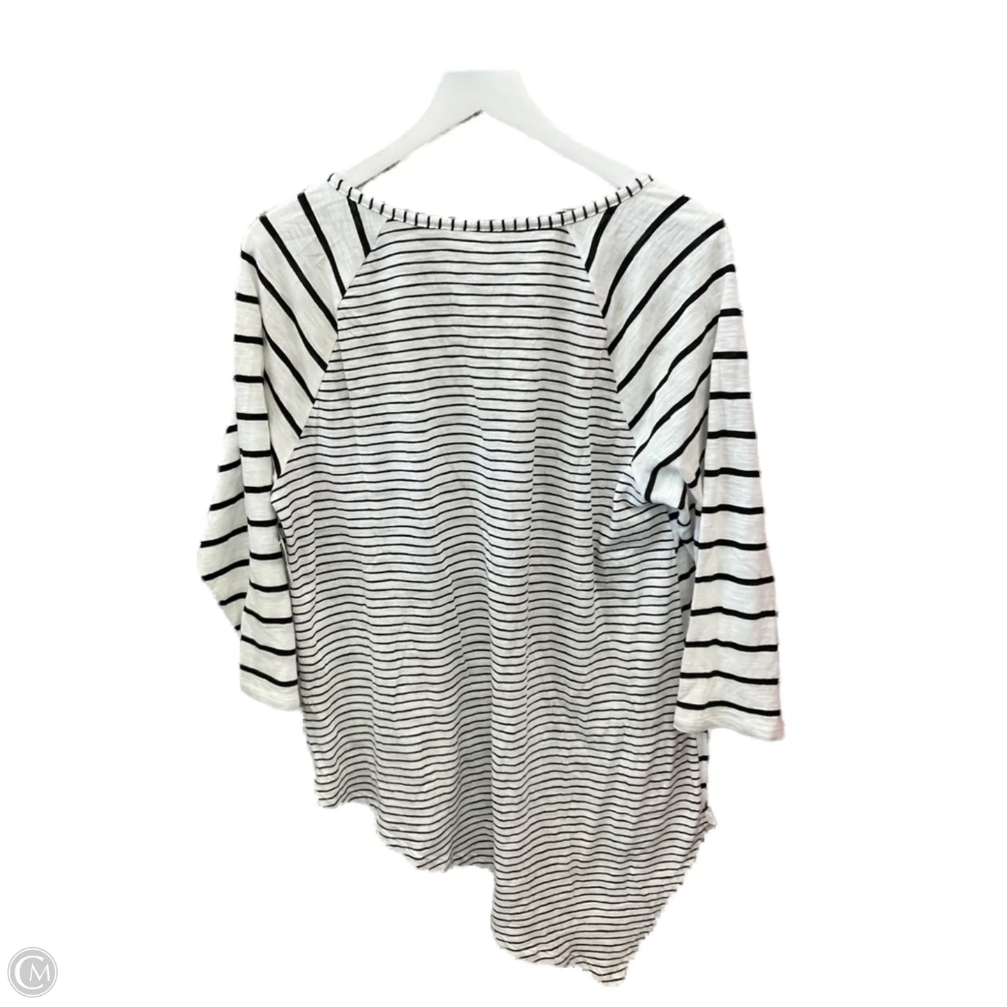 Top 3/4 Sleeve By Chicos In Striped Pattern, Size: L