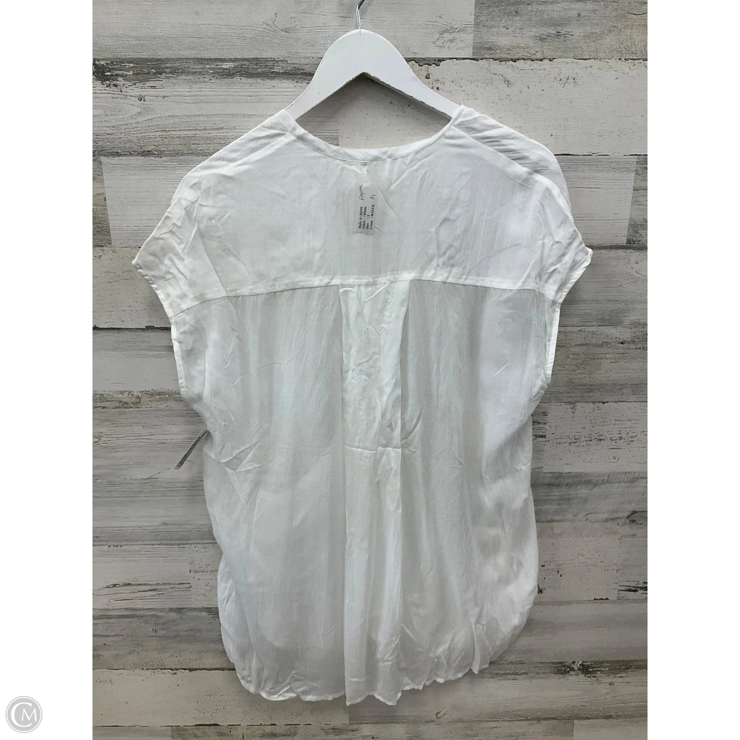 Top Sleeveless By Clothes Mentor In White, Size: S