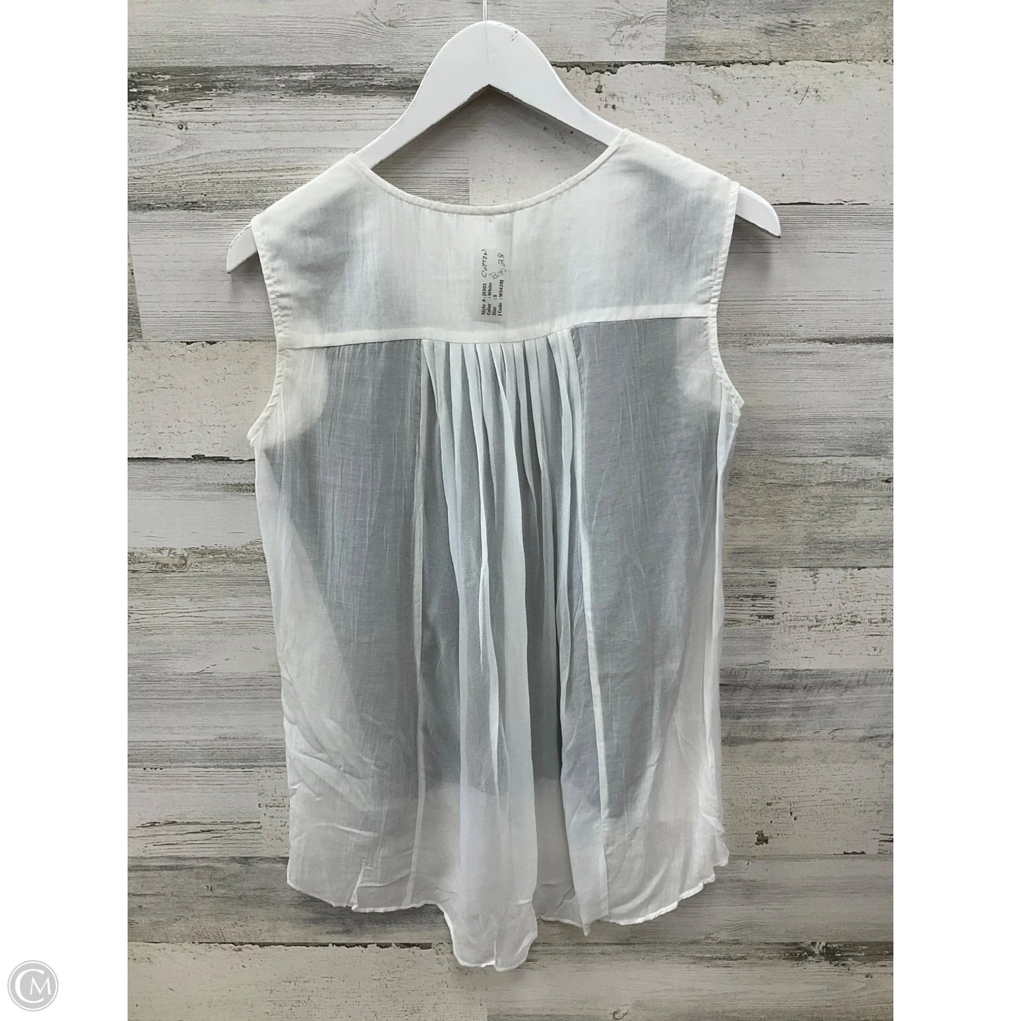 Top Sleeveless By Clothes Mentor In White, Size: S