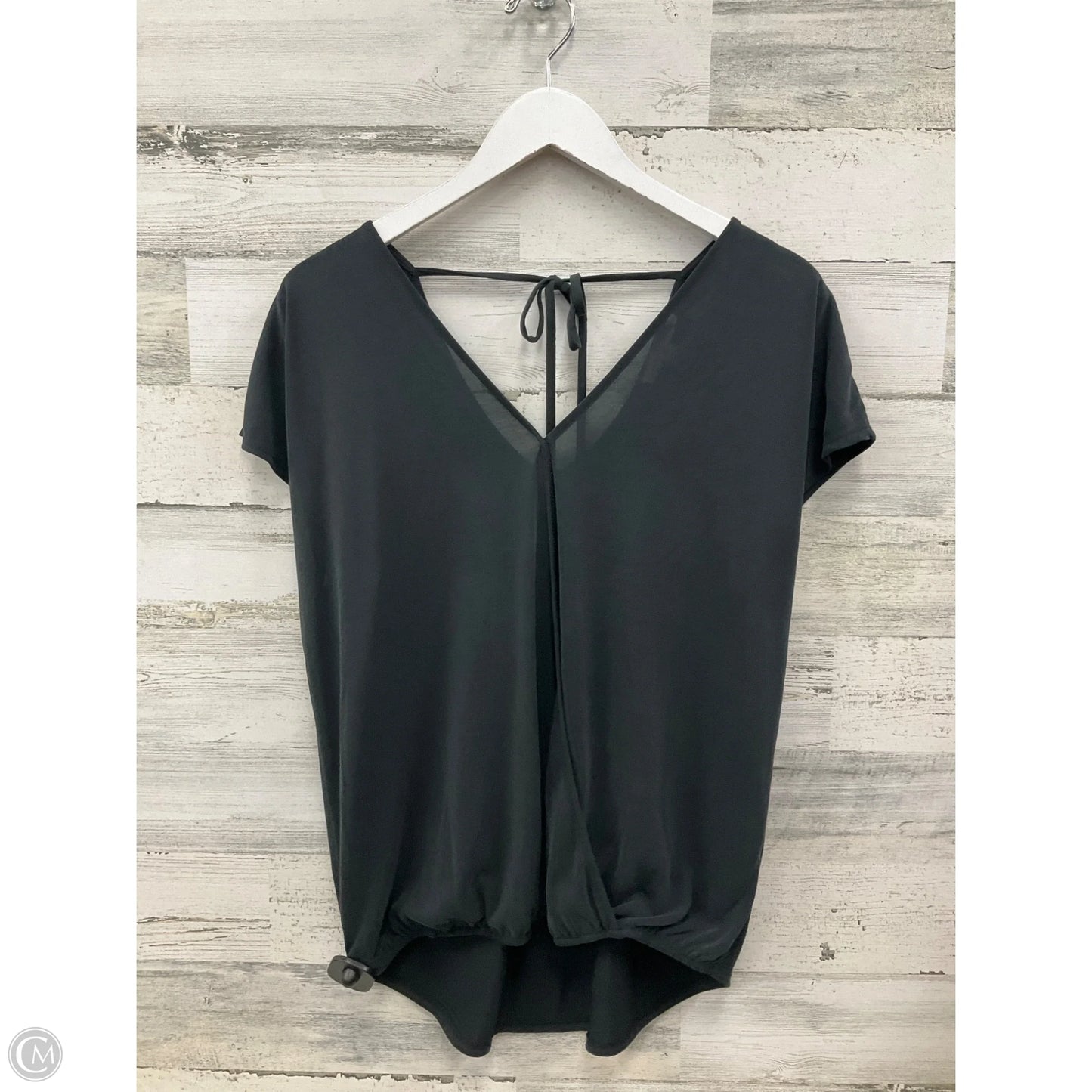 Top Short Sleeve By Green Envelope In Black, Size: L