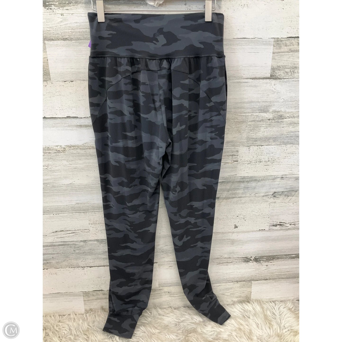 Athletic Pants By Athleta In Camouflage Print, Size: M