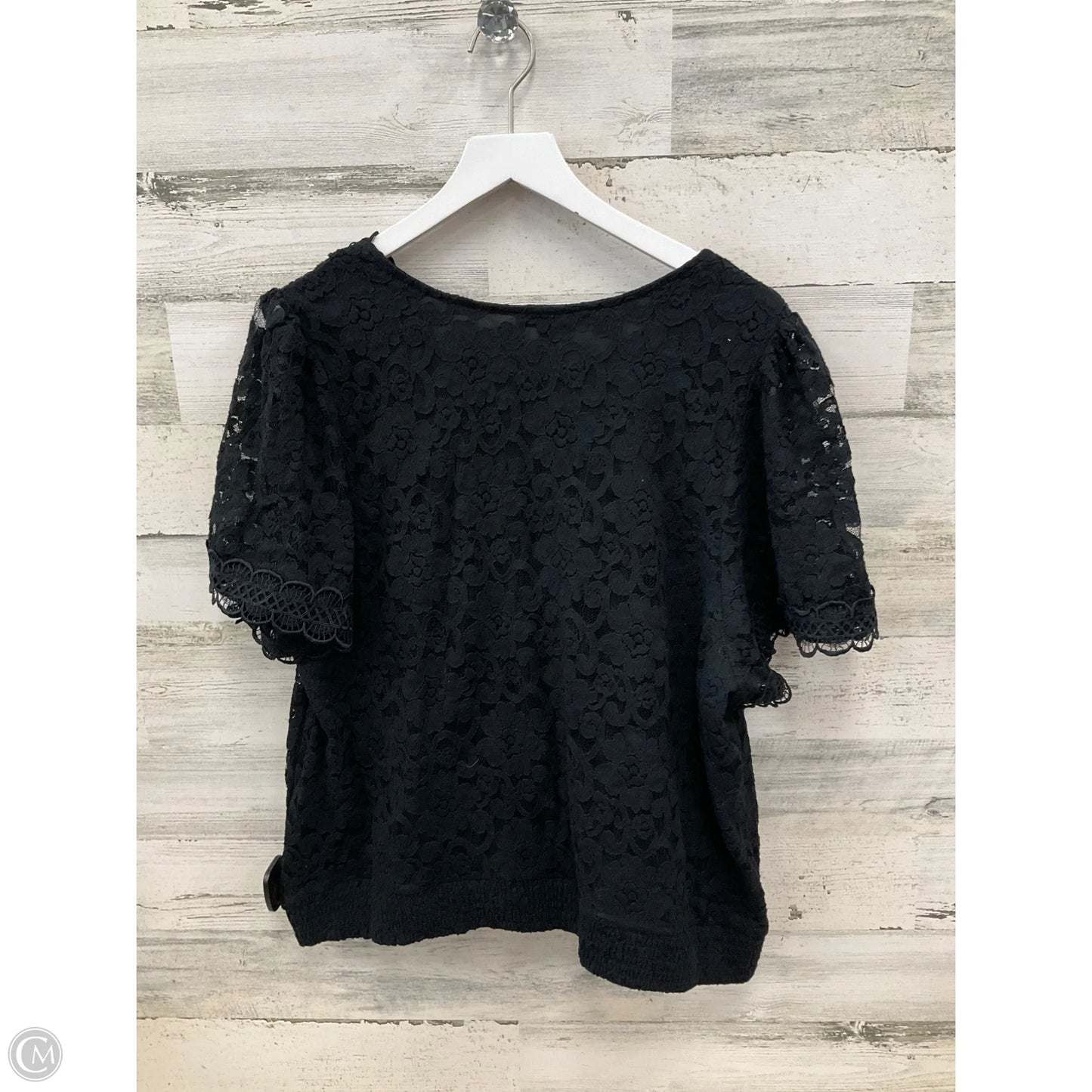Top Short Sleeve By Torrid In Black, Size: 3x