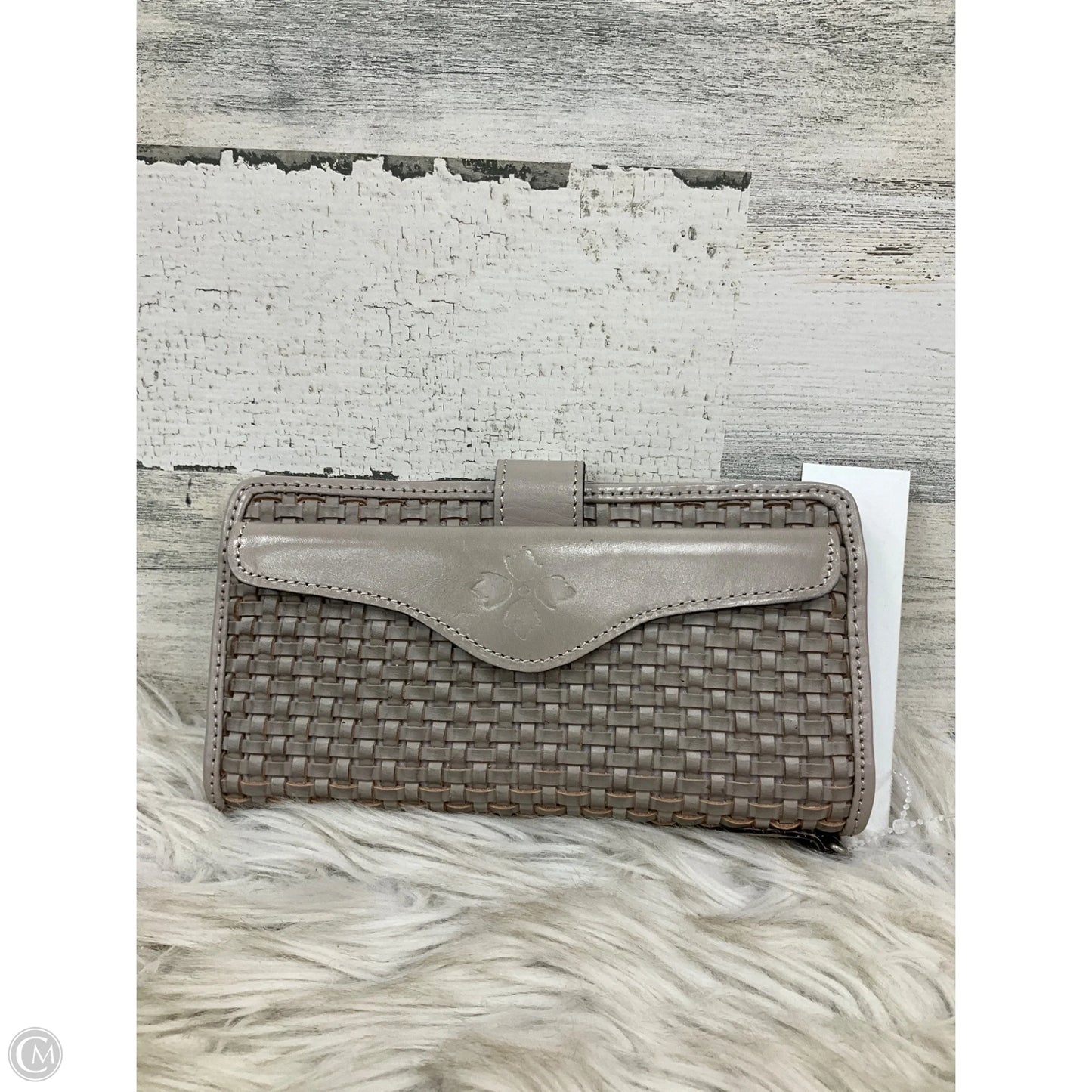 Wristlet Designer By Patricia Nash, Size: Medium