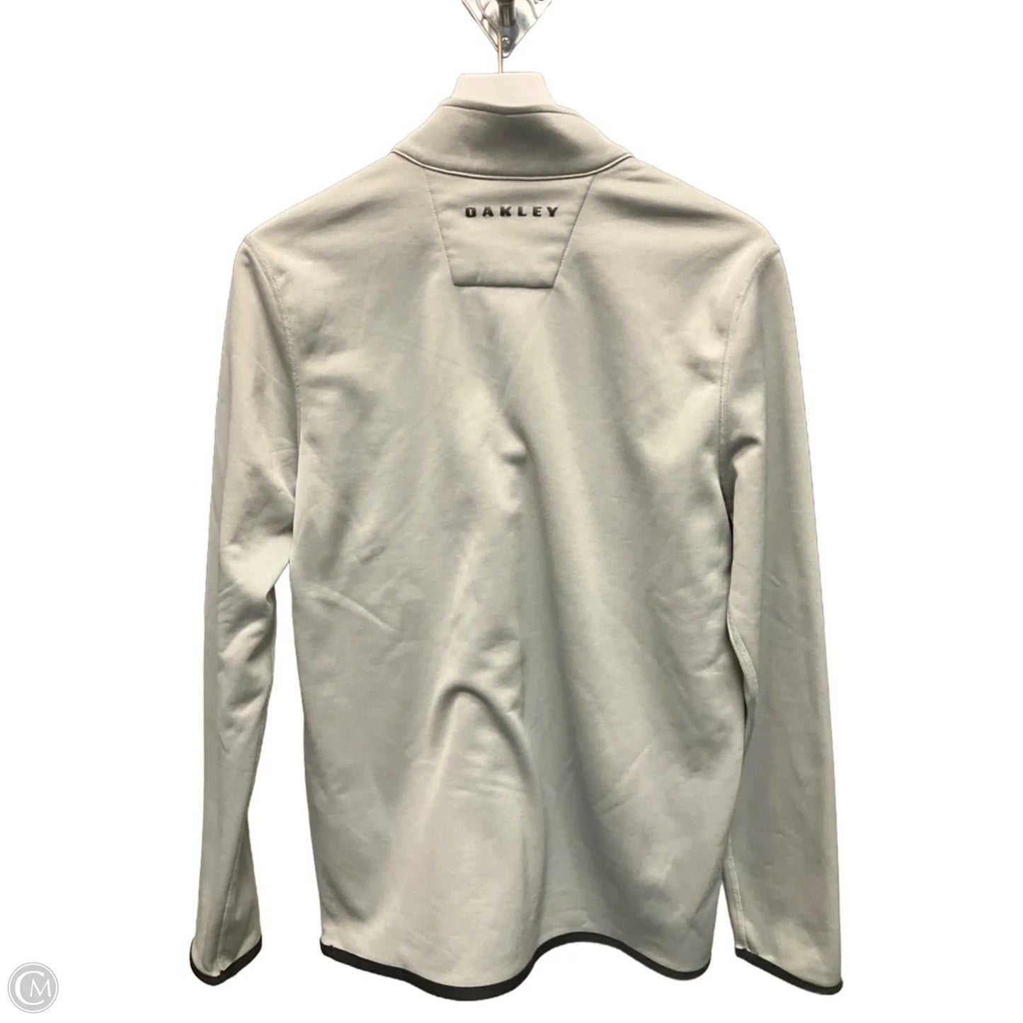 Athletic Top Long Sleeve Crewneck By Oakley In Grey, Size: Xs