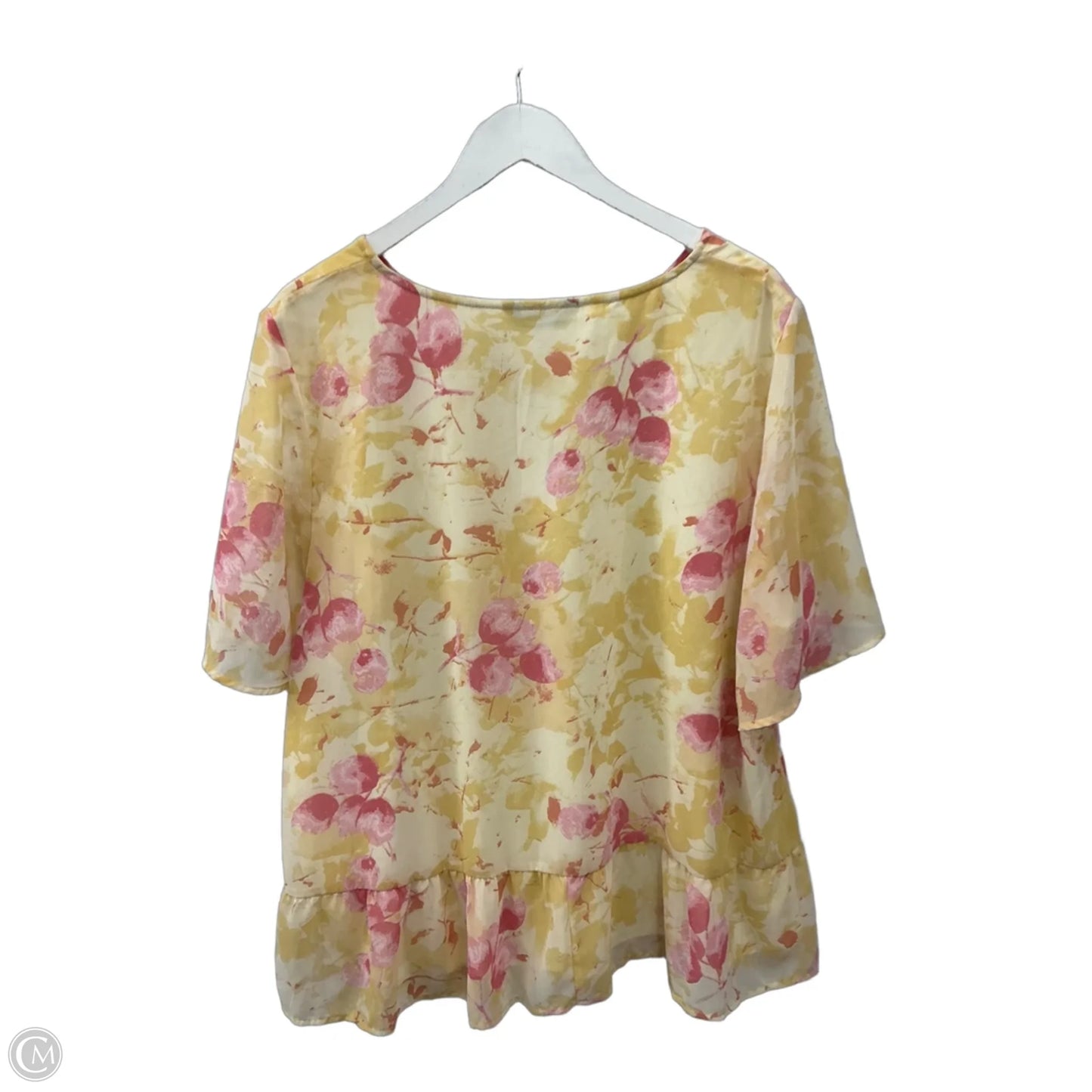 Top Short Sleeve By Bloomchic In Yellow, Size: 1x