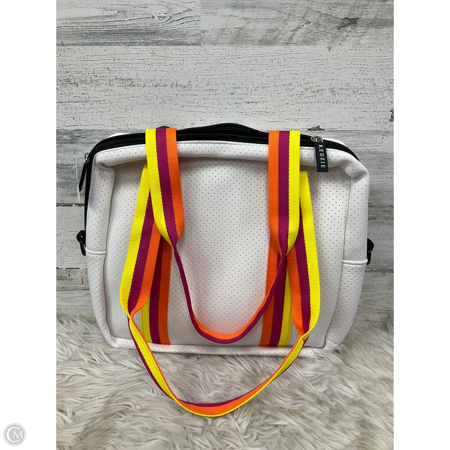 Tote By Clothes Mentor, Size: Large
