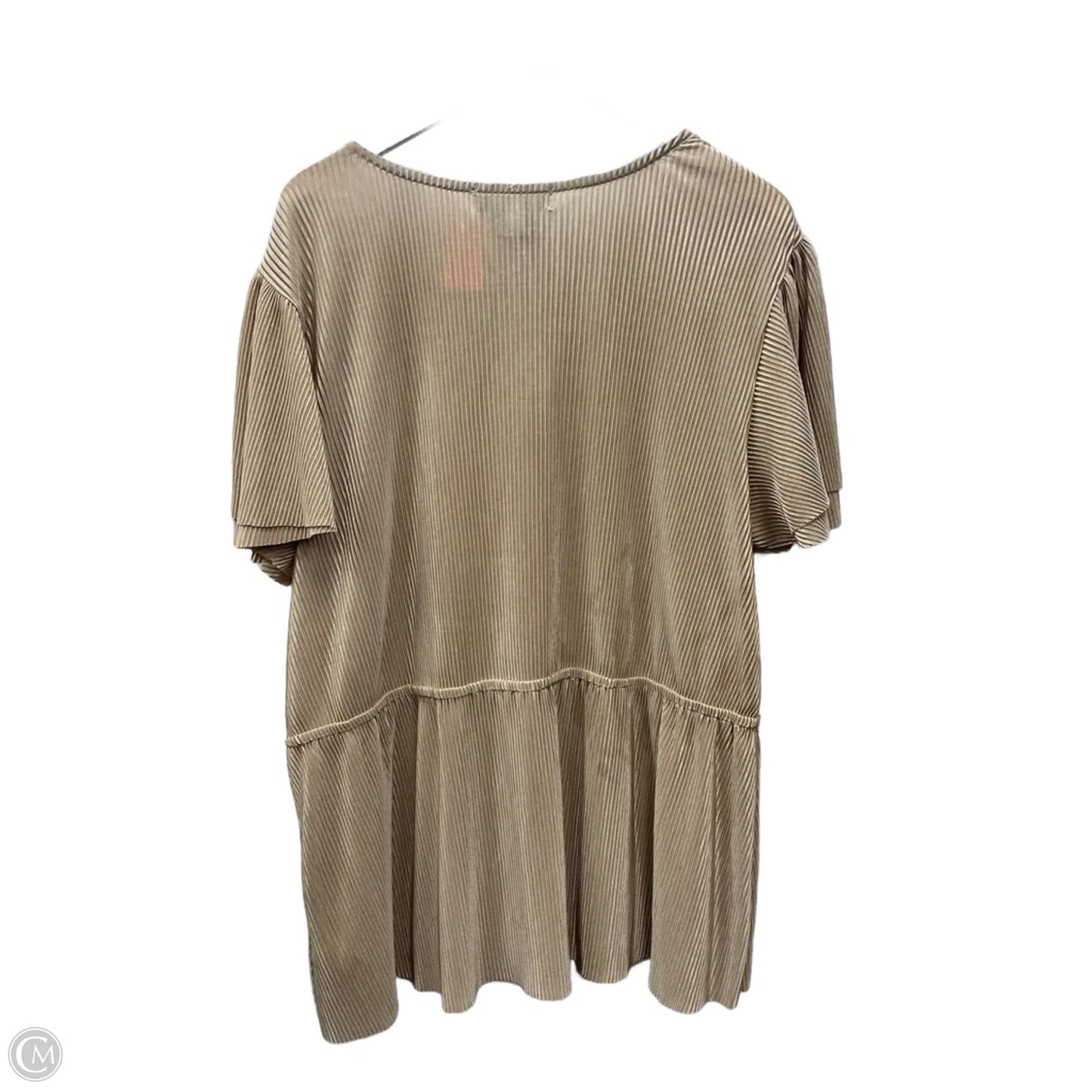Top Short Sleeve By Absolutely Famous In Beige, Size: 2x