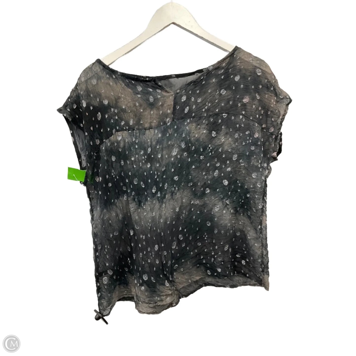 Top Short Sleeve By Cme In Grey, Size: S