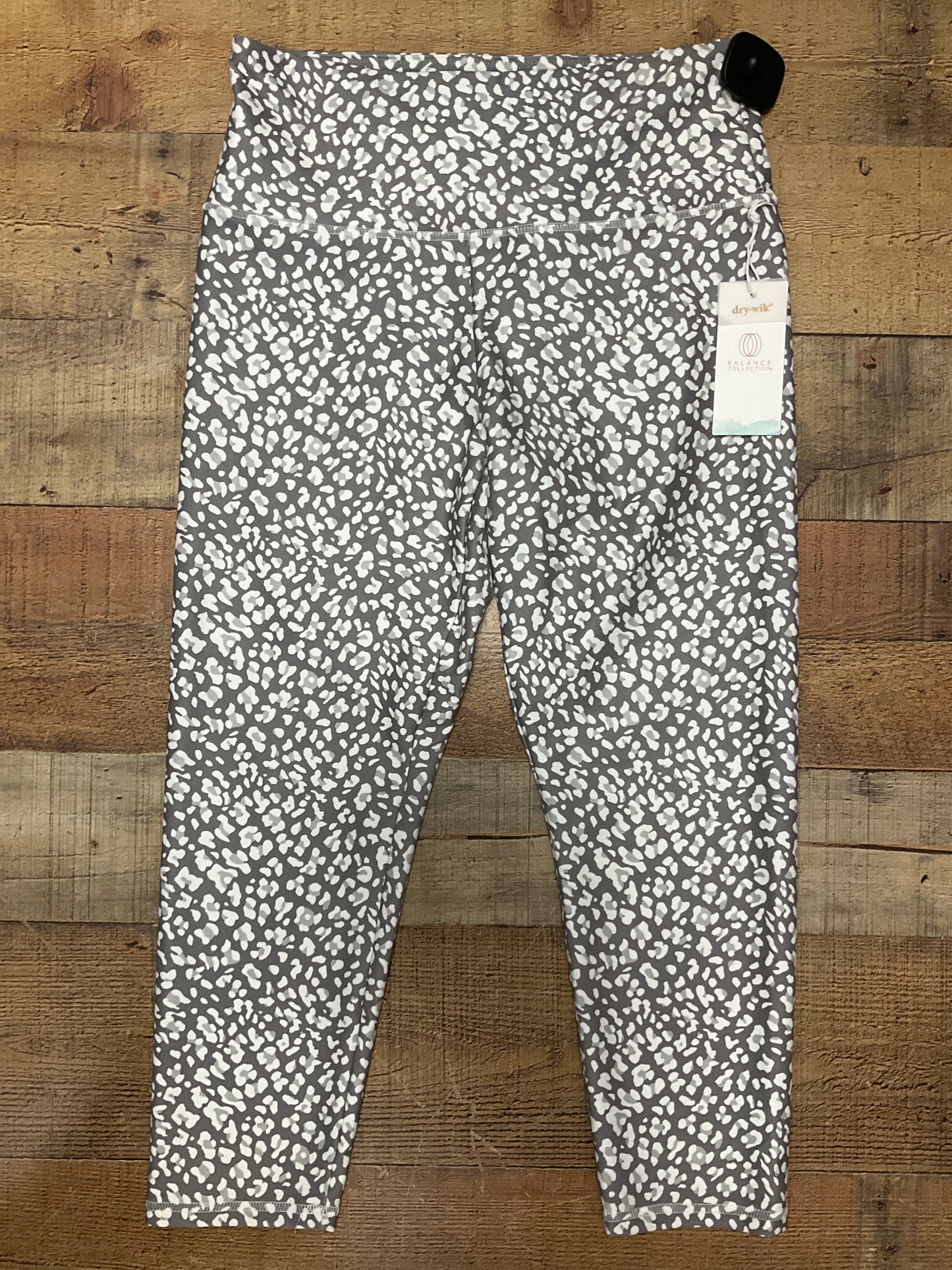 Athletic Capris By Balance Collection Size: L