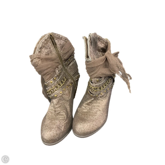 Boots Ankle Heels By Not Rated In Gold, Size: 6