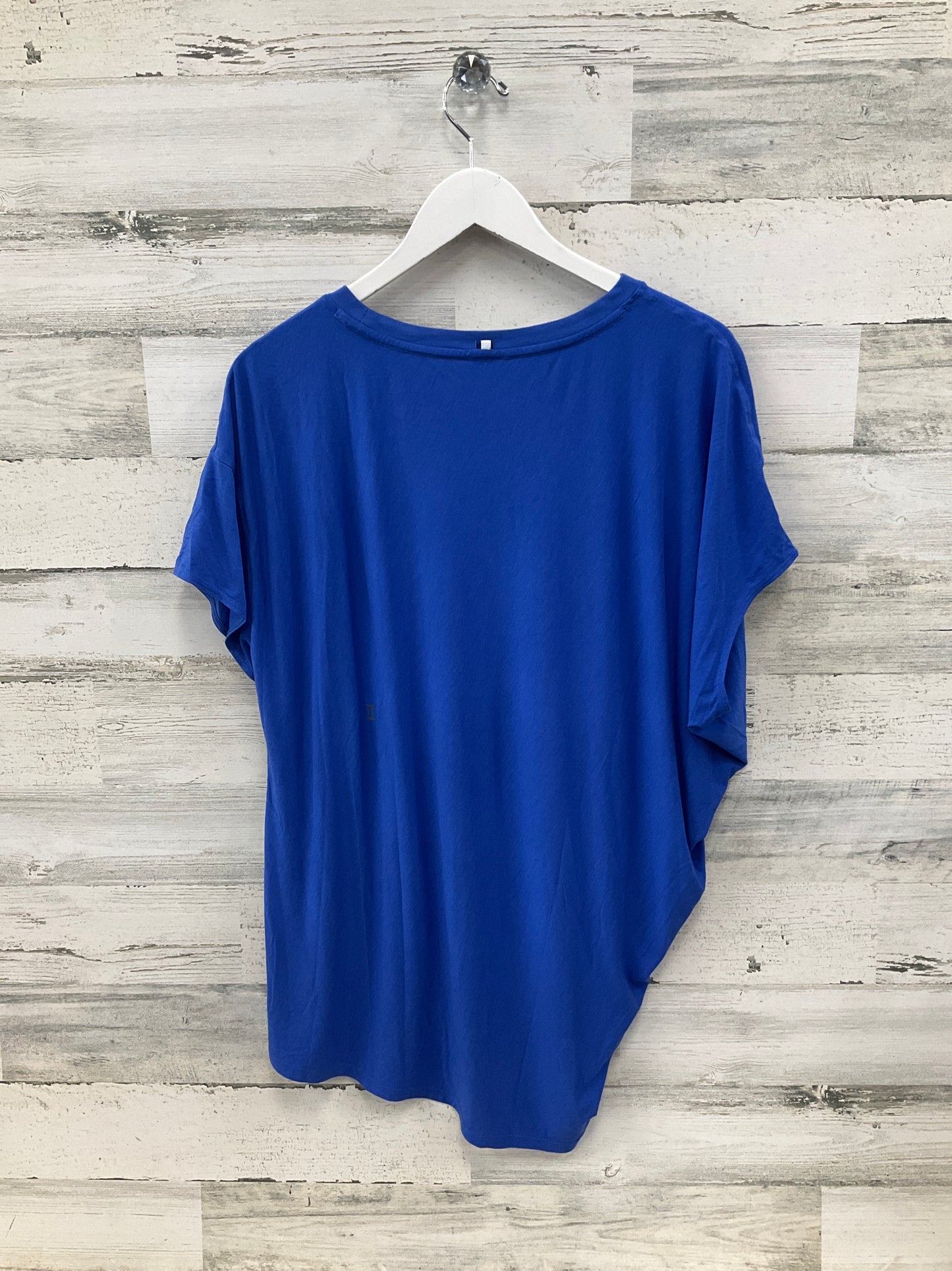 Top Short Sleeve By Cmc In Blue, Size: L