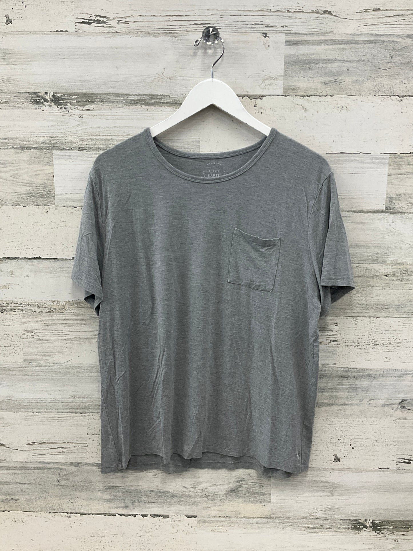 Top Short Sleeve By Cmb In Grey, Size: M