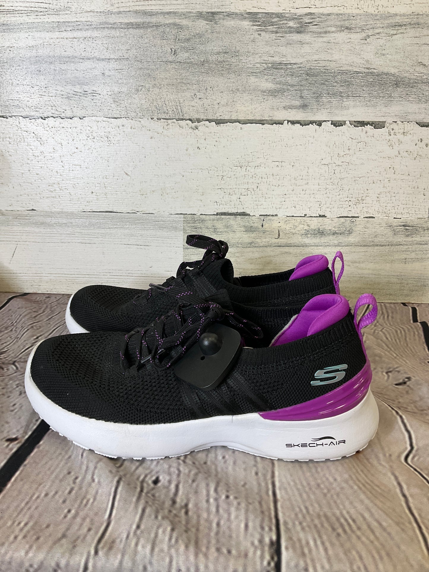 Black Shoes Athletic Skechers, Size 7.5