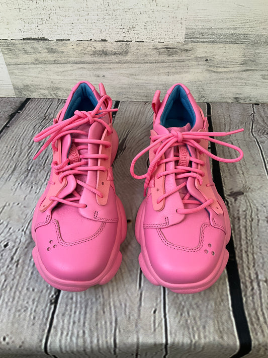 Shoes Athletic By Clothes Mentor  Size: 6