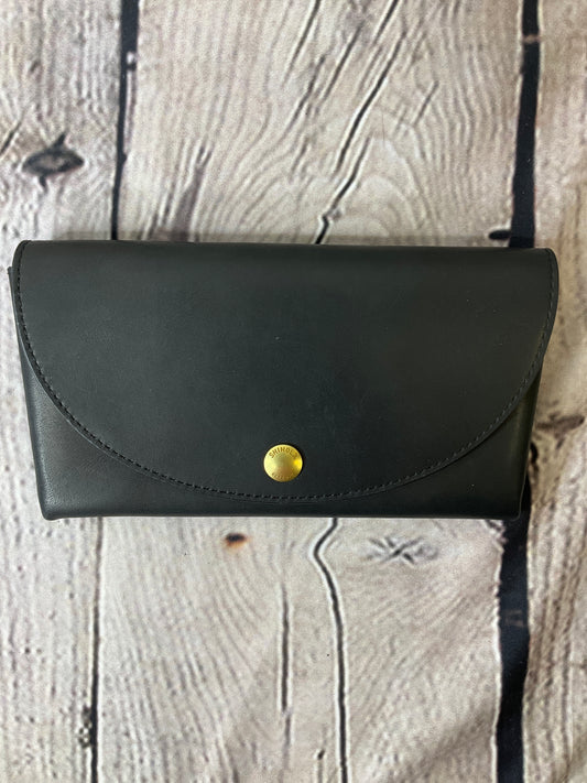 Wallet Leather By Clothes Mentor  Size: Large