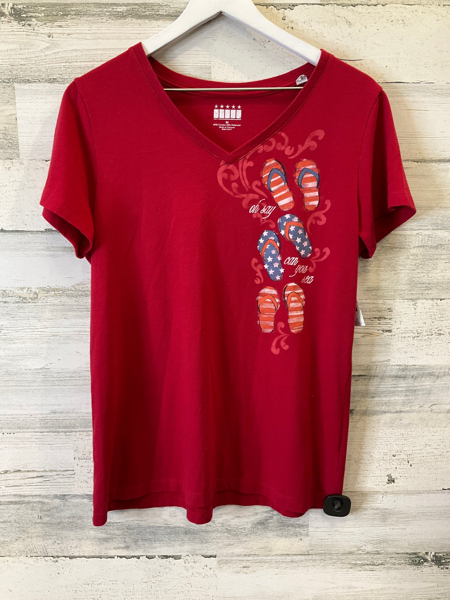 Red Top Short Sleeve Clothes Mentor, Size M