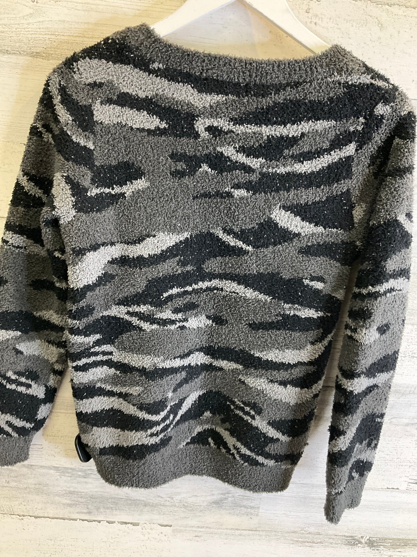 Sweater By Barefoot Dreams In Grey, Size: Xs