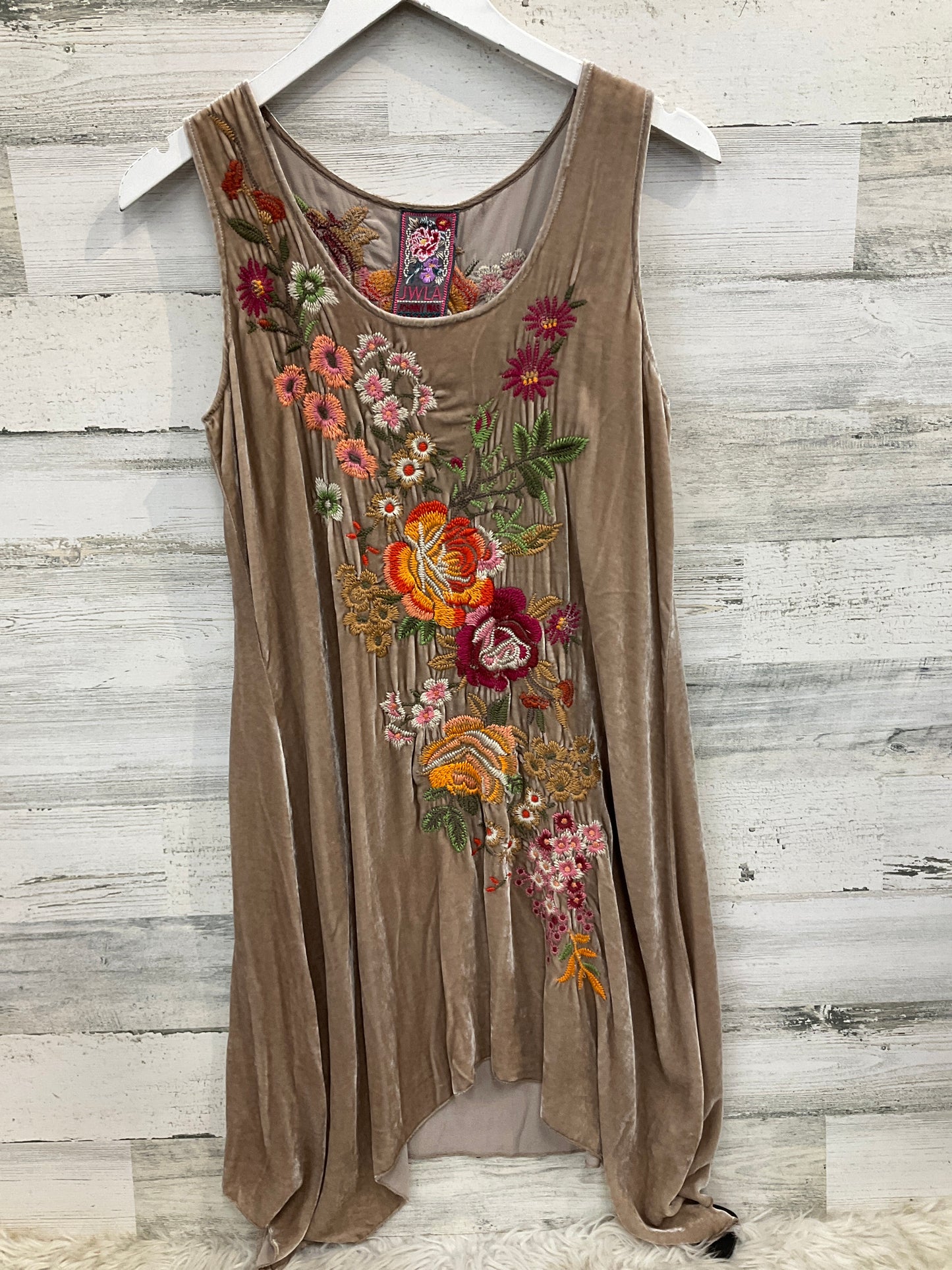 Tunic Sleeveless By Johnny Was In Tan, Size: S