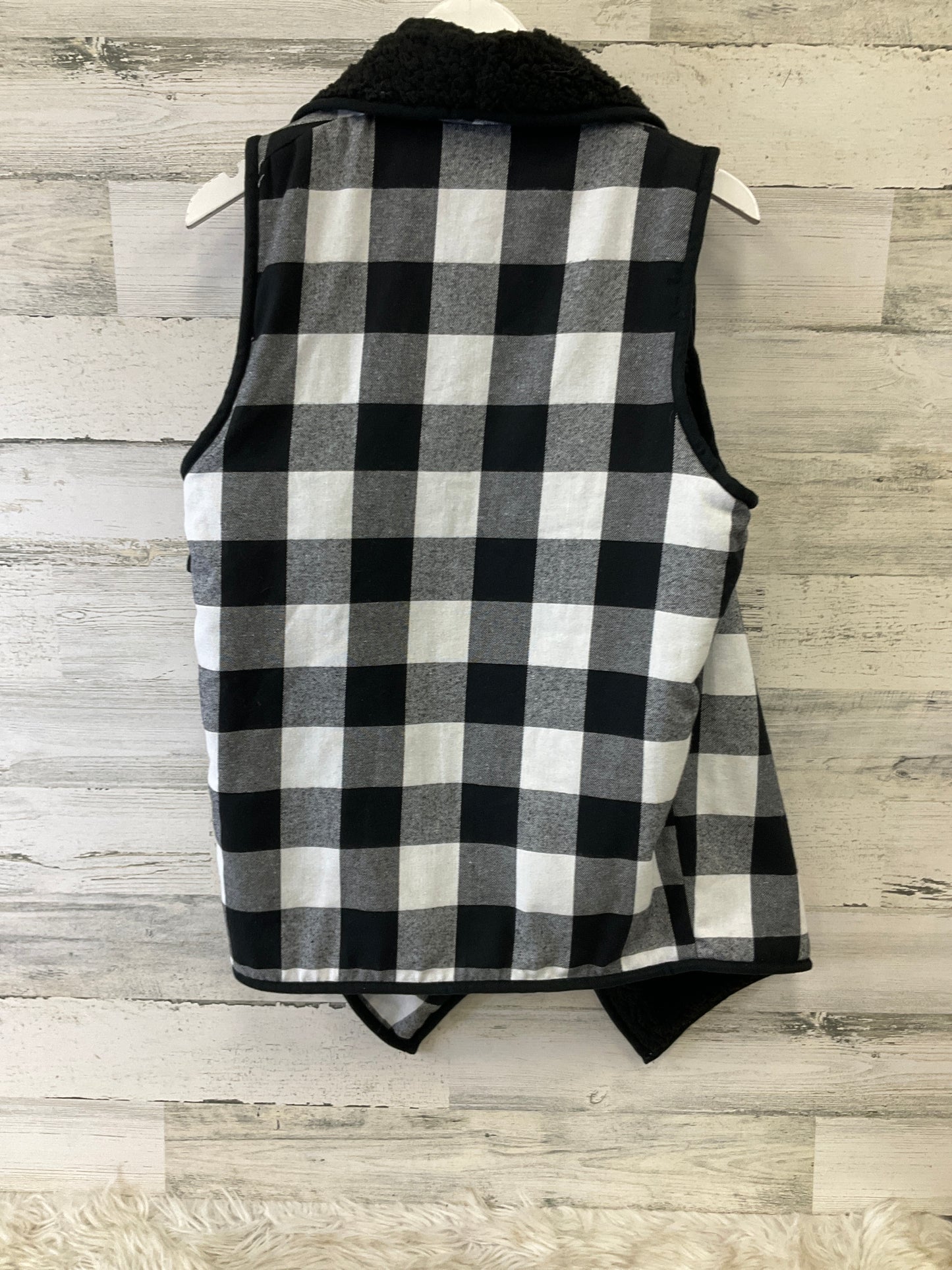 Vest Fleece By Clothes Mentor In Black & White, Size: Osfm