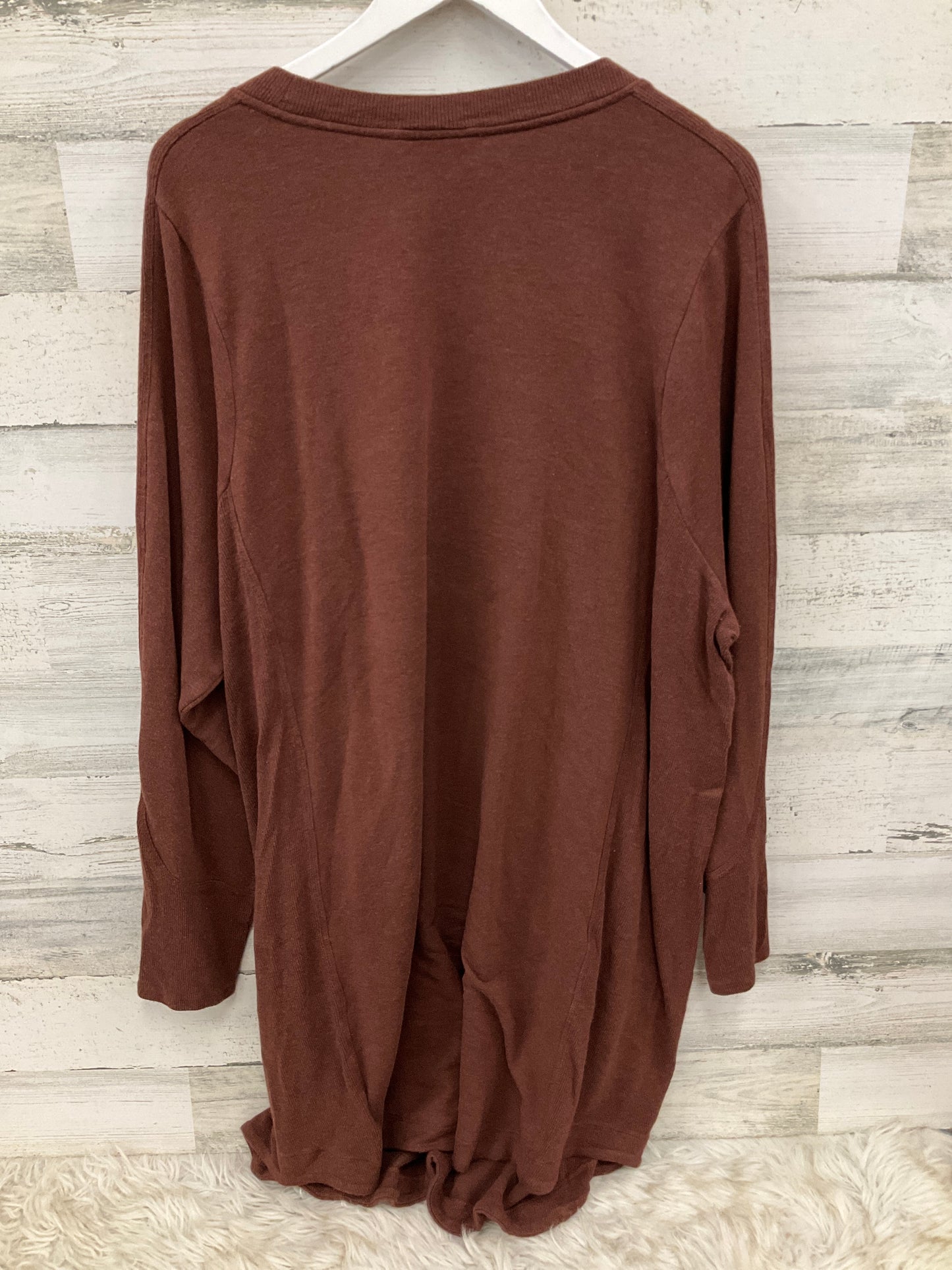 Tunic 3/4 Sleeve By Athleta In Brown, Size: 3x