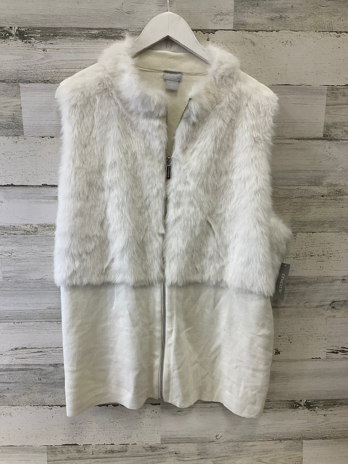 Vest Faux Fur & Sherpa By Chicos In White, Size: Xxl