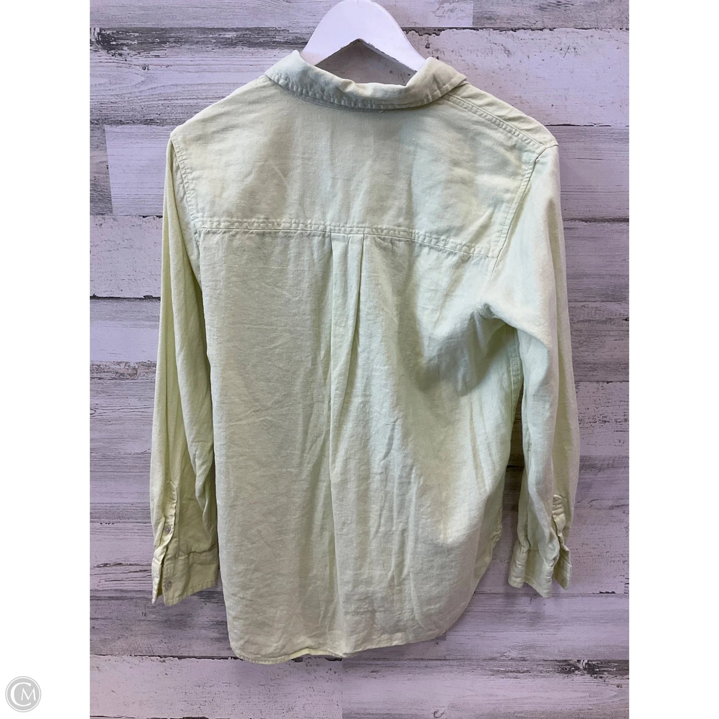 Top Long Sleeve By Universal Thread In Green, Size: S