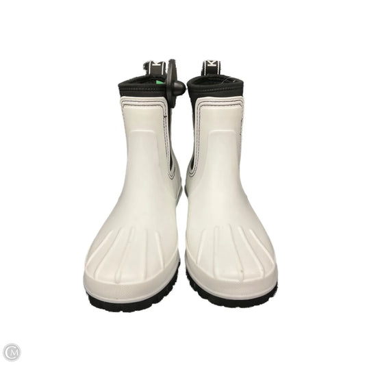 Boots Designer By Michael Kors In White, Size: 6