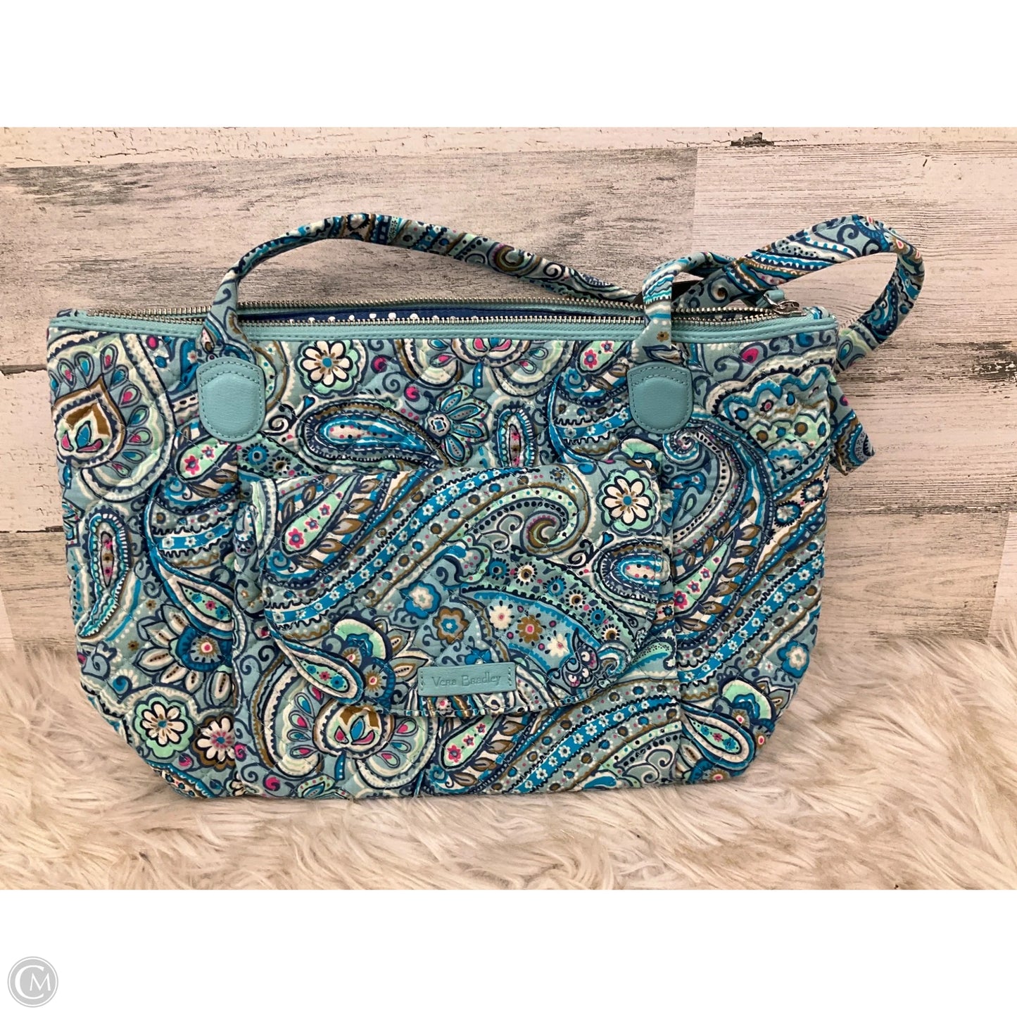 Handbag By Vera Bradley, Size: Medium