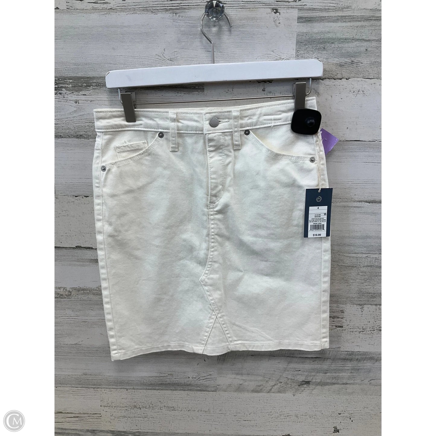 Skirt Mini & Short By Universal Thread In Cream, Size: 4