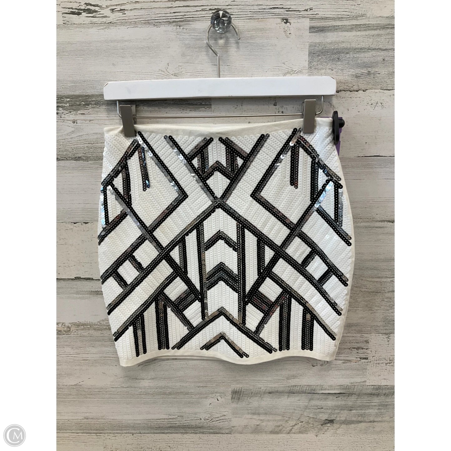 Skirt Mini & Short By Express In Cream, Size: 4