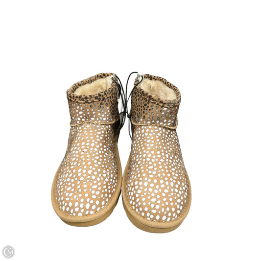 Boots Ankle Flats By Arizona In Animal Print, Size: 11