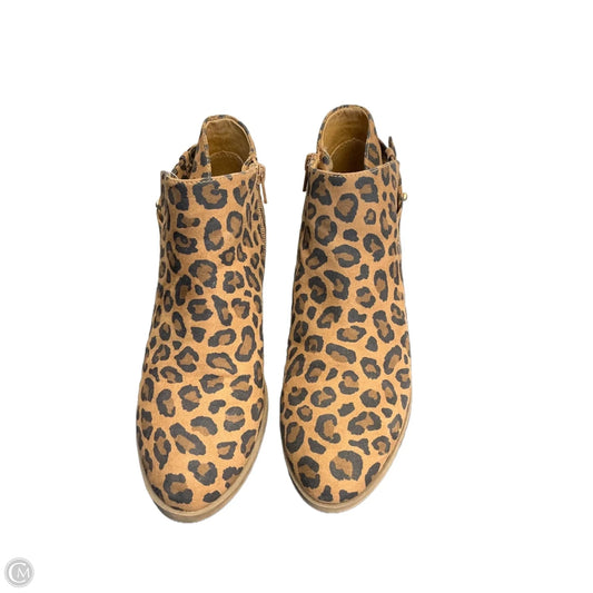 Boots Ankle Flats By Old Navy In Animal Print, Size: 8