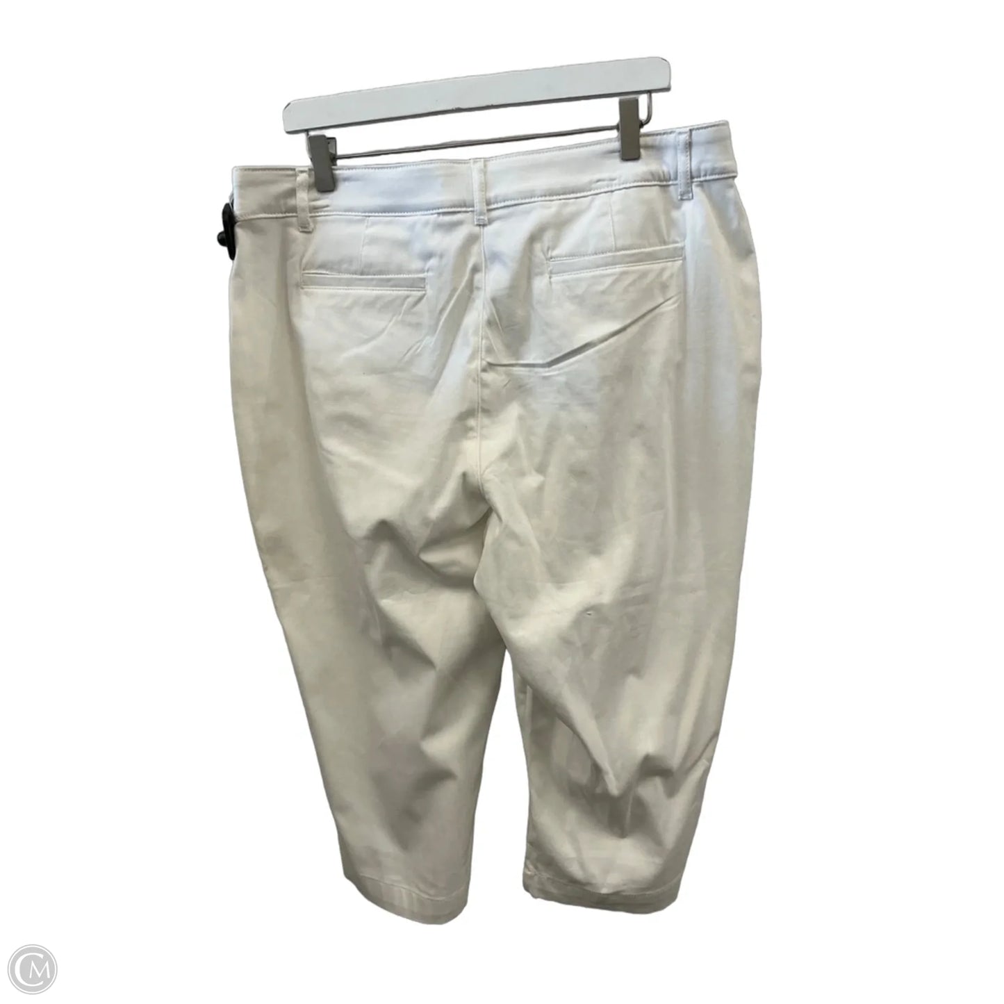 Capris By St Johns Bay In White, Size: 18