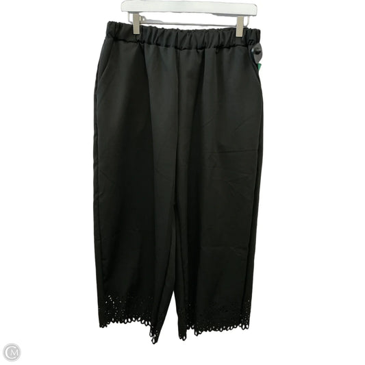 Pants Cropped By Clothes Mentor In Black, Size: 18