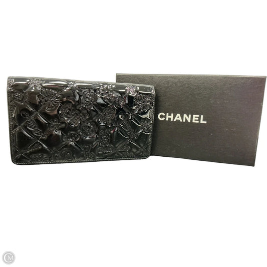 Wallet Luxury Designer By Chanel, Size: Medium