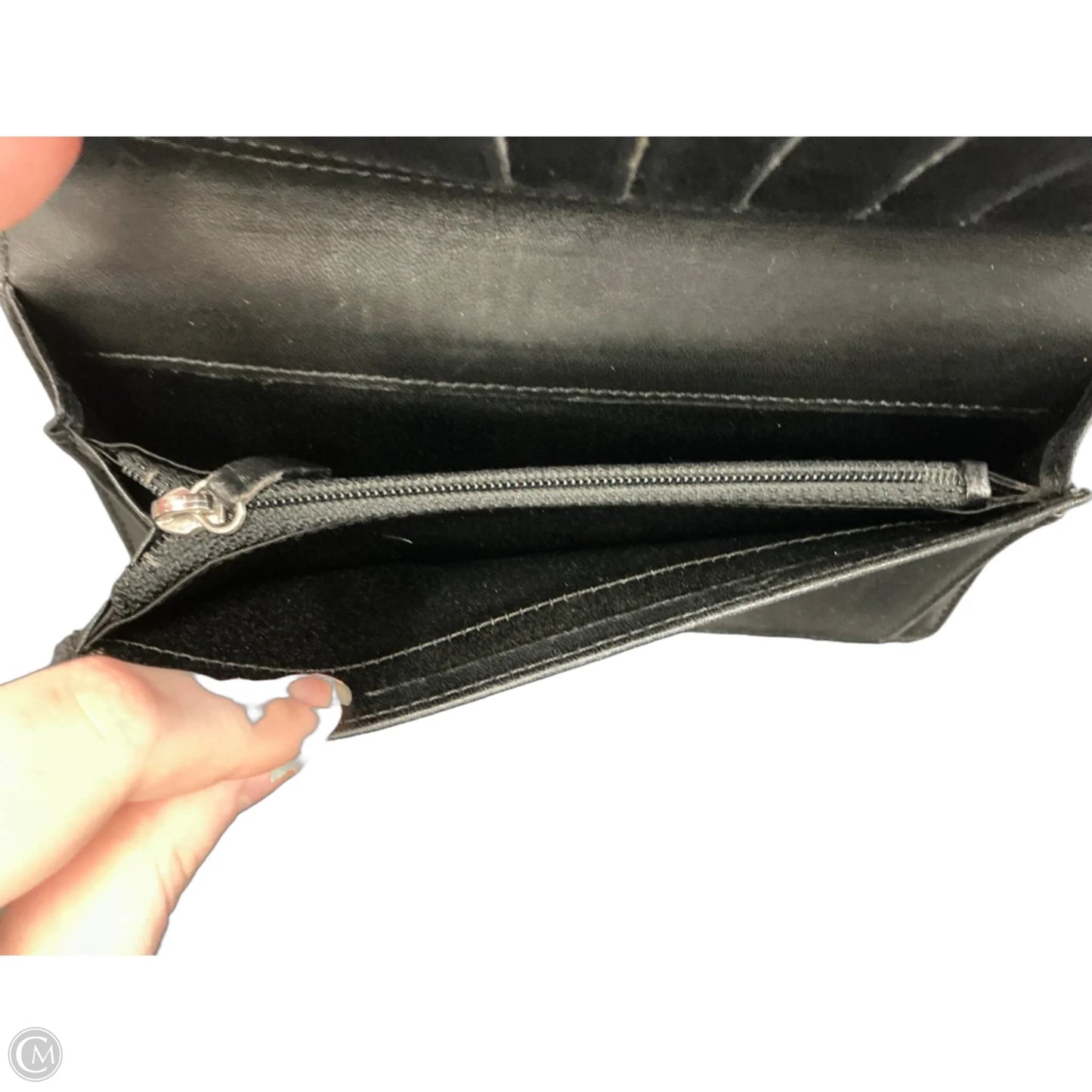 Wallet Luxury Designer By Chanel, Size: Medium