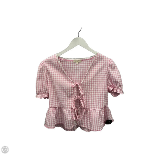 Top Short Sleeve By Clothes Mentor In Pink & White, Size: M